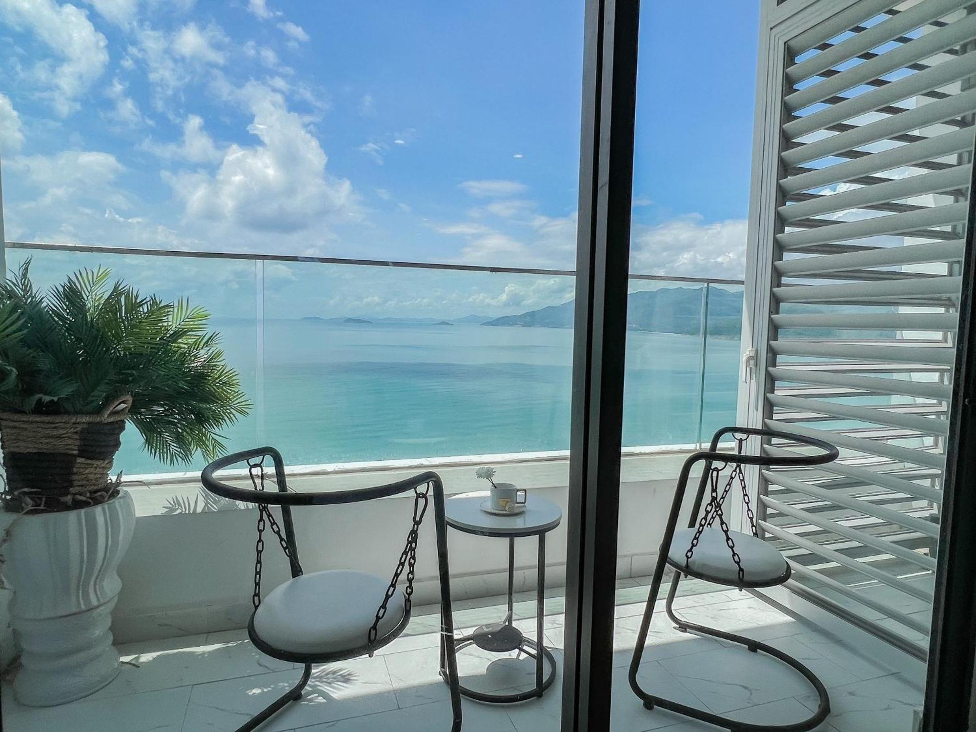 Tms Beachfront Apartment Quy Nhon Bay Buitenkant foto